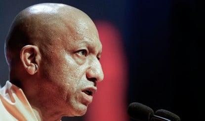 UP Heatwave: CM Yogi का बड़ा एक्शन, स्वास्थ्य और बिजली विभाग हाई अलर्ट पर
