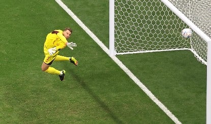Manuel Neuer ने रचा इतिहास, 5वां FIFA World Cup खेलकर बनाया नया जर्मन रिकॉर्ड