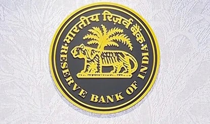 RBI का बड़ा एक्शन! 135 NBFC कंपनियों के लाइसेंस रद्द, वित्तीय क्षेत्र में मचा हड़कंप