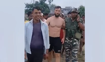 नेपाल बॉर्डर पर पकड़ा गया अमेरिकी नागरिक! क्या सचमुच ‘अमेरिकी एजेंट’ या सिर्फ़ एक संदिग्ध? जानिए पूरा मामला