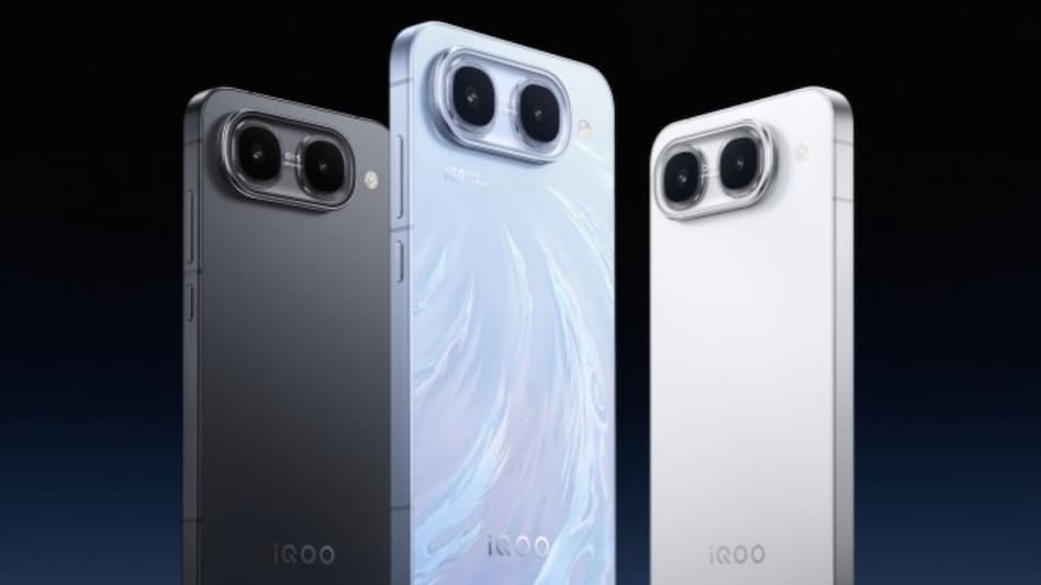 10,000mAh की दमदार बैटरी के साथ आ सकता है iQOO Neo 11 Ultra, लॉन्च से पहले फीचर्स लीक