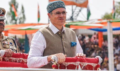 “हम Gen Z हैं!” Omar Abdullah ने वायरल वीडियो पर कसा तंज, बोले- यह ‘जानते नहीं मेरा बाप कौन है’ का नया वर्जन