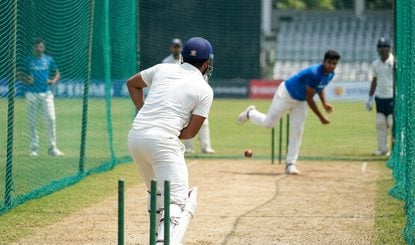 Shubman Gill ने Colombo में शुरू की खास तैयारी, बाएं हाथ के स्पिनरों के खिलाफ जमकर किया नेट अभ्यास