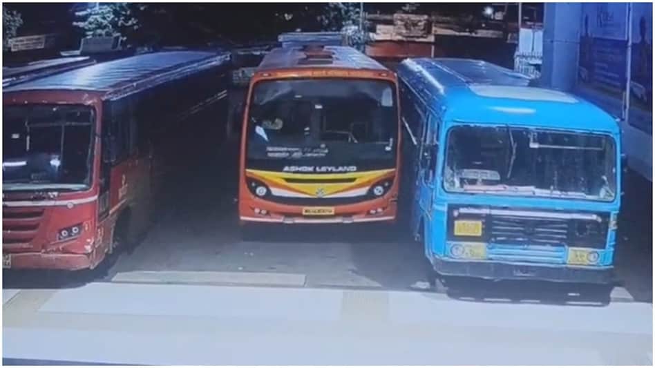 डिपो में खड़ी रोडवेज की नई बस उड़ा ले गए चोर, टायर पंचर हुआ तो बीच रास्ते छोड़कर भागे