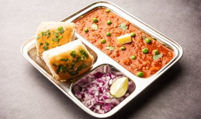 Maharashtra की Spicy Misal Pav खाएंगे तो बार-बार बनाएंगे, जानें पूरी रेसिपी