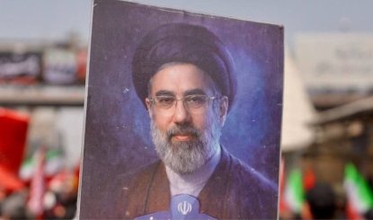 अस्पताल पर भी हुआ हमला! मलबे में फंसे थे Mojtaba Khamenei? ईरानी मौलवी के दावे से मचा हड़कंप