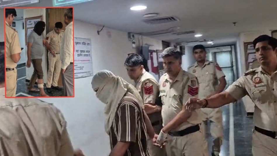 पैर में पट्टी और लंगड़ाते हुए कोर्ट पहुंचा कालकाजी गैंगरेप का आरोपी आसिफ, एनकाउंटर के बाद हुआ था गिरफ्तार