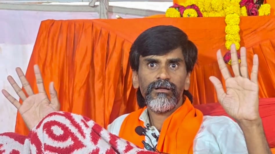 मराठा आरक्षण पर बड़ा अपडेट! मनोज जरांगे ने 20वें दिन खत्म किया अनशन, सरकार को 3 महीने का अल्टीमेटम