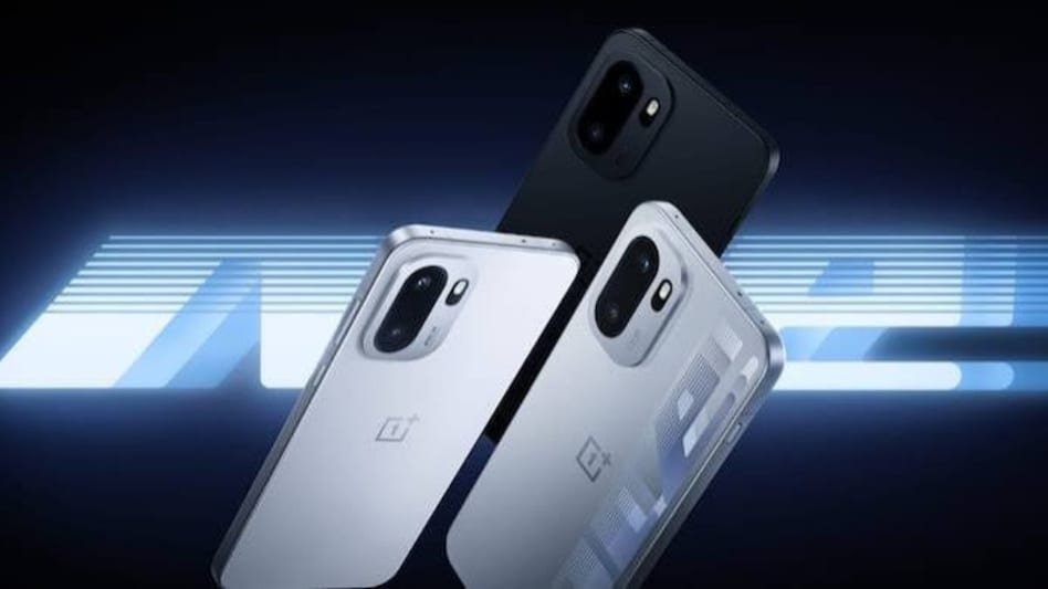 OnePlus Ace 7 और Ace 7 Pro लॉन्च, 9000mAh बैटरी और 185Hz डिस्प्ले से मचेगा धमाल! जानें कौन है ज्यादा दमदार