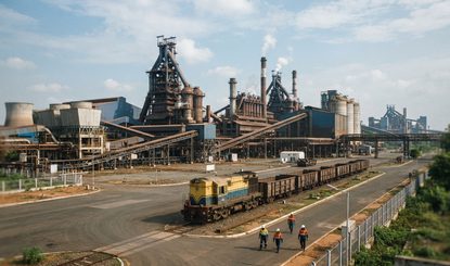Tata Steel का बड़ा ऐलान! NINL में 40,000 करोड़ रुपये का निवेश, 50 लाख टन बढ़ेगी सालाना इस्पात क्षमता