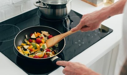सब्जियां पकाते समय न करें ये 7 गलतियां! स्वाद, रंग और कुरकुरापन बनाए रखने के लिए अपनाएं आसान टिप्स
